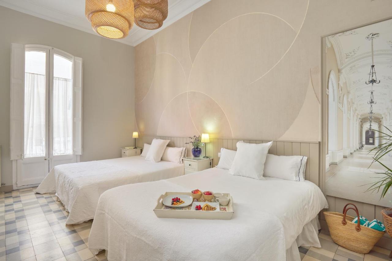 Hostal Poblenou Barcelona Bagian luar foto